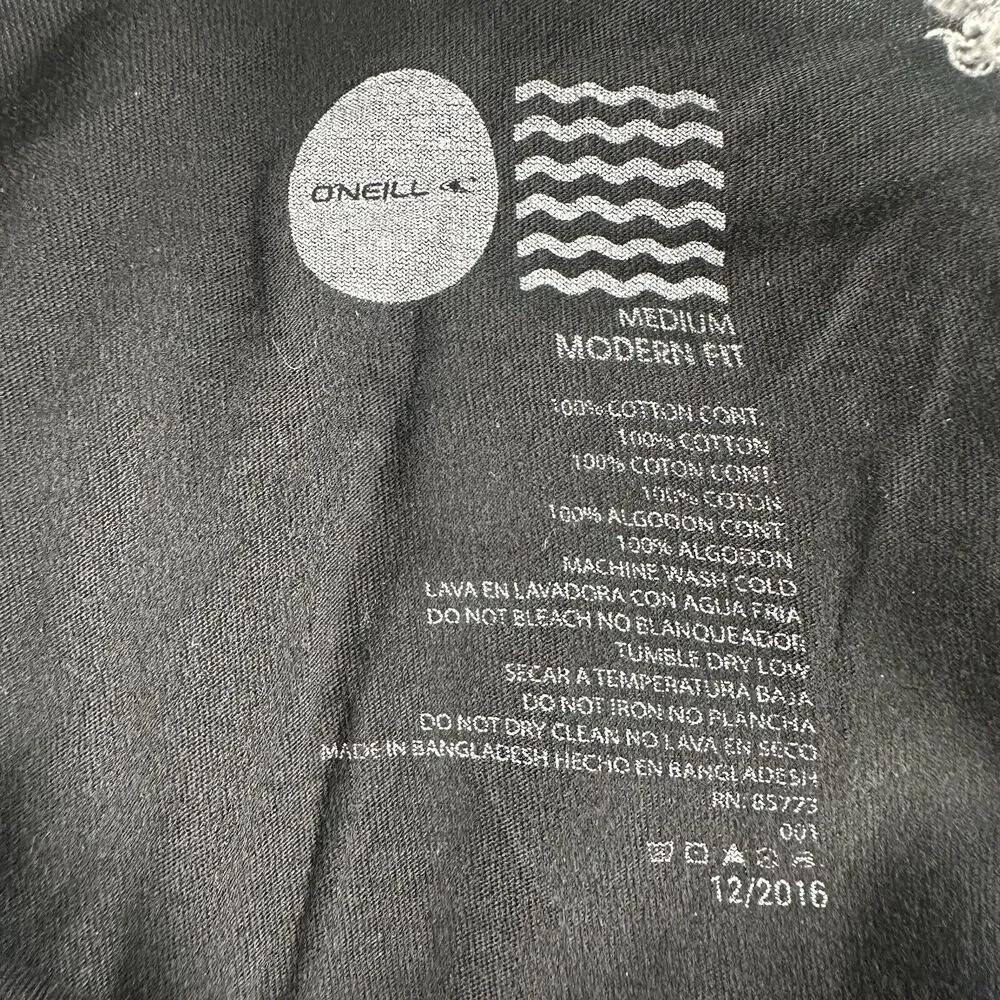 O’Neill Surf Co. - 3/4 Sleeve-‎ Black and gray- Medium modern fit